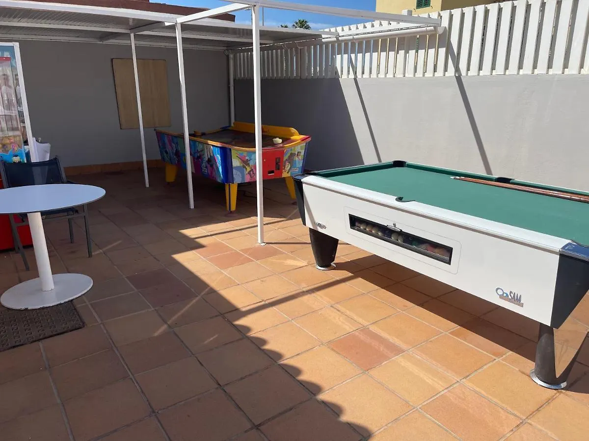 The Broncemar Apartments With Facilities Playa Del Ingles 0*, Las Palmas de Gran Canaria